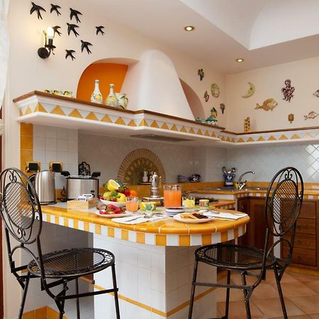 Panorama Host - Domus Amalfi Coast Apartment ไมยอรี ภายนอก รูปภาพ
