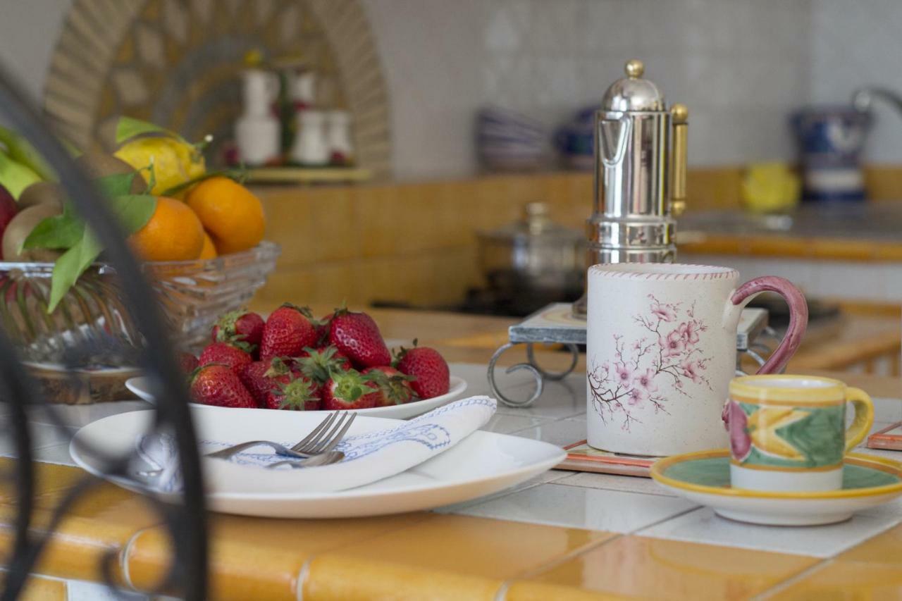 Panorama Host - Domus Amalfi Coast Apartment ไมยอรี ภายนอก รูปภาพ