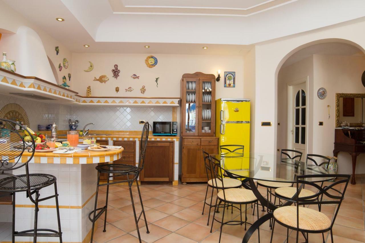 Panorama Host - Domus Amalfi Coast Apartment ไมยอรี ภายนอก รูปภาพ
